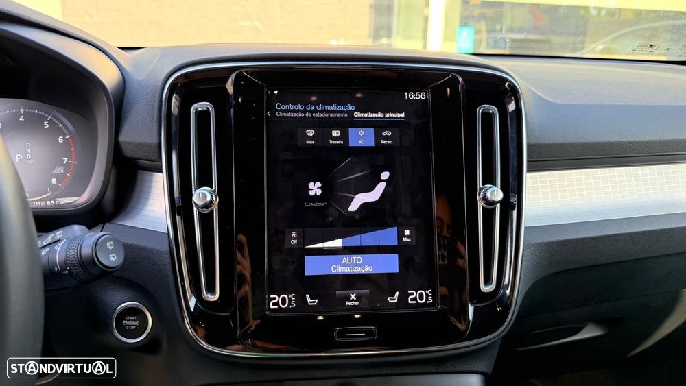 Volvo XC 40 1.5 T2 Plus Dark Auto - 21