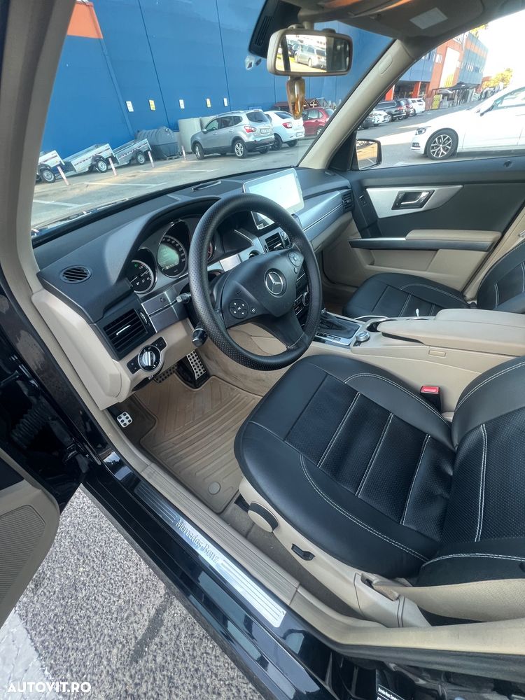 Mercedes-Benz GLK - 10