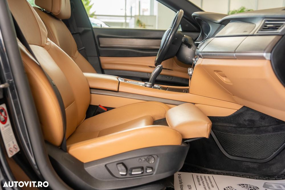 BMW Seria 7 750Li xDrive Aut. - 12