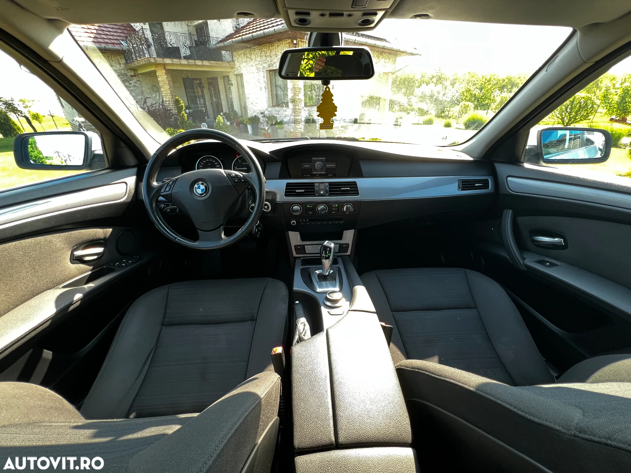 BMW Seria 5 - 32