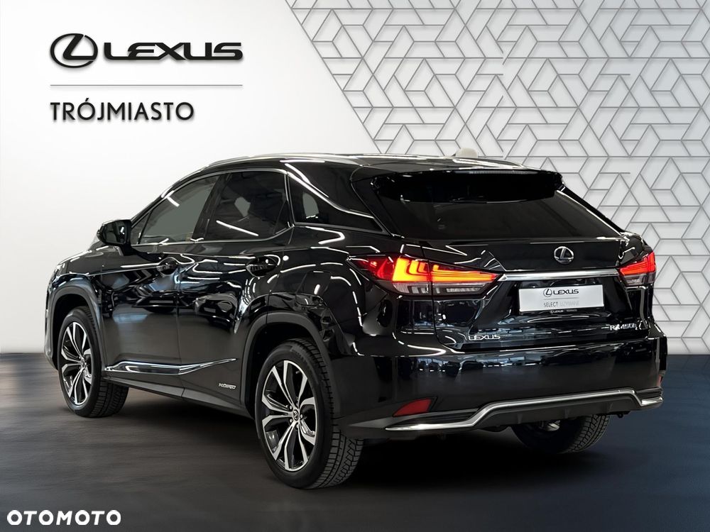 Lexus RX - 4