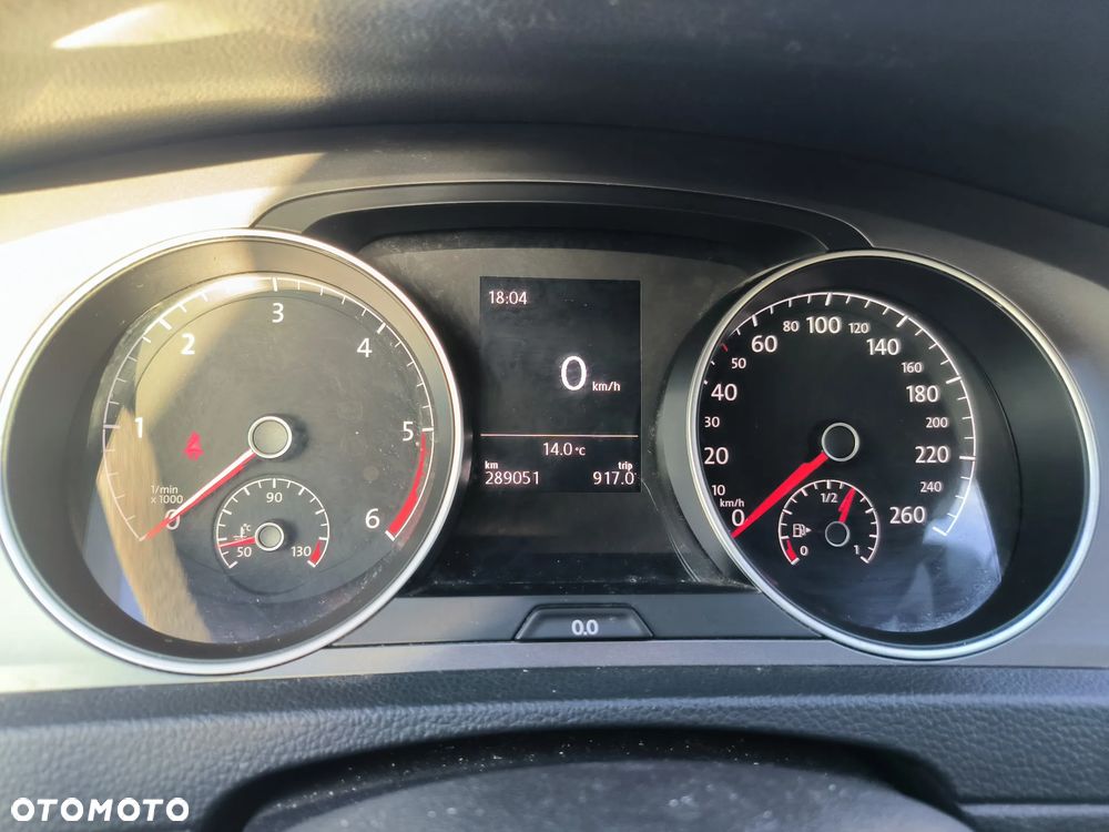 Volkswagen Golf 1.6 TDI BMT Comfortline - 13