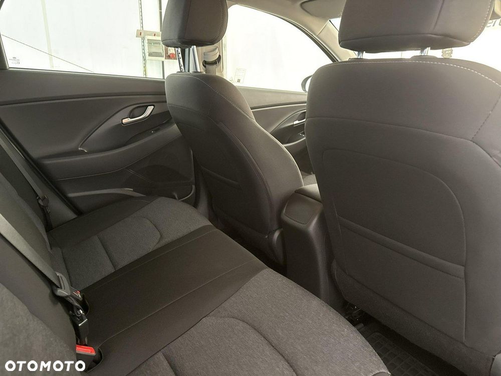 Hyundai i30 - 24