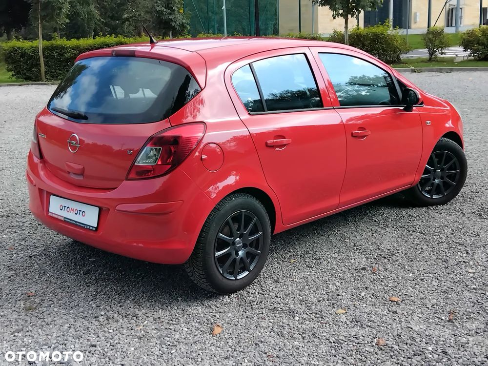 Opel Corsa 1.2 16V - 16