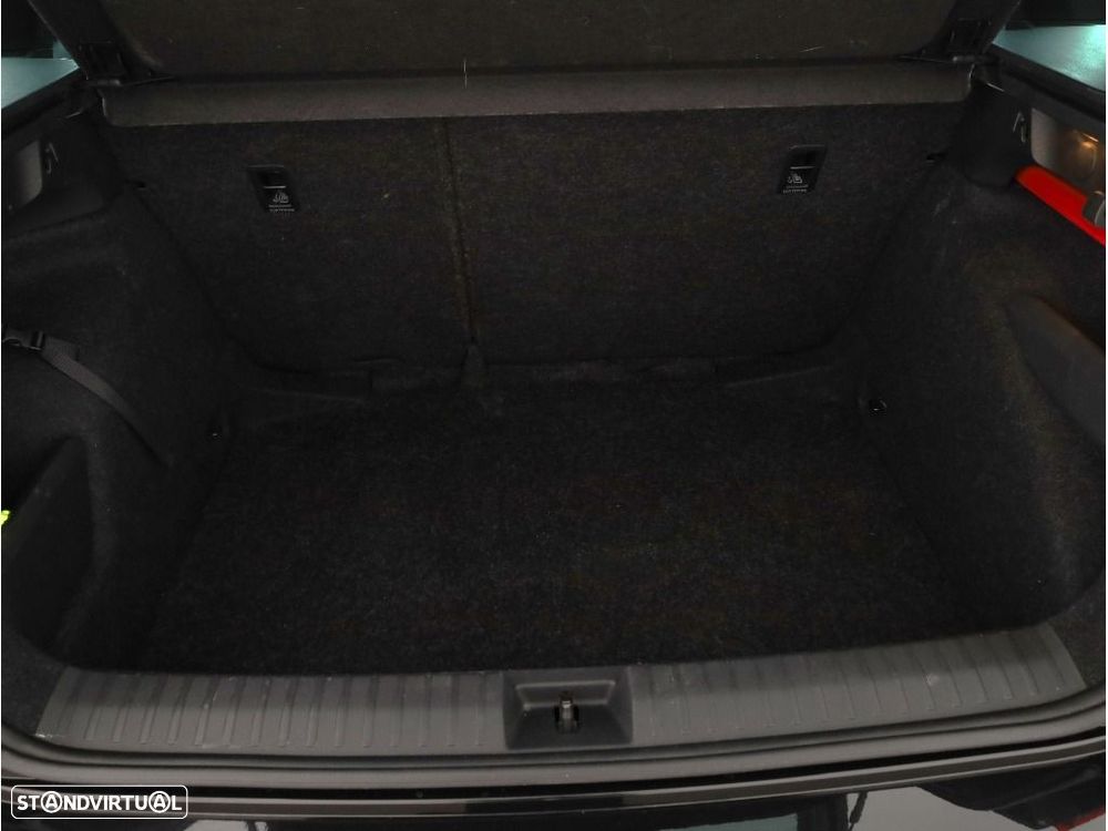 Skoda Kamiq 1.0 TSI DSG - 17