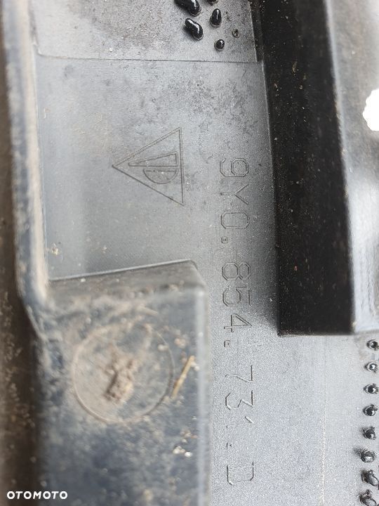 PORSCHE CAYENNE III 9Y LISTWA BŁOTNIKA TYŁ 9Y0854731D 9Y0854732D - 2