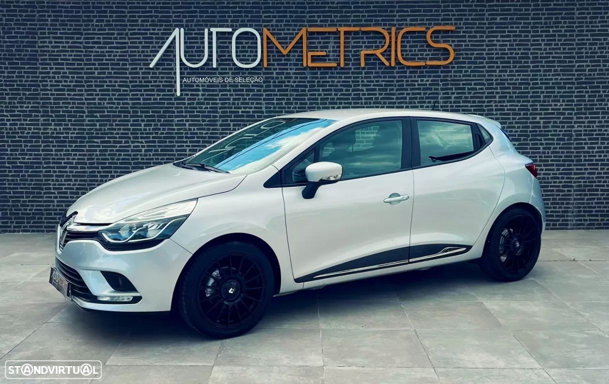Renault Clio 0.9 TCe Limited Bi-Fuel - 1