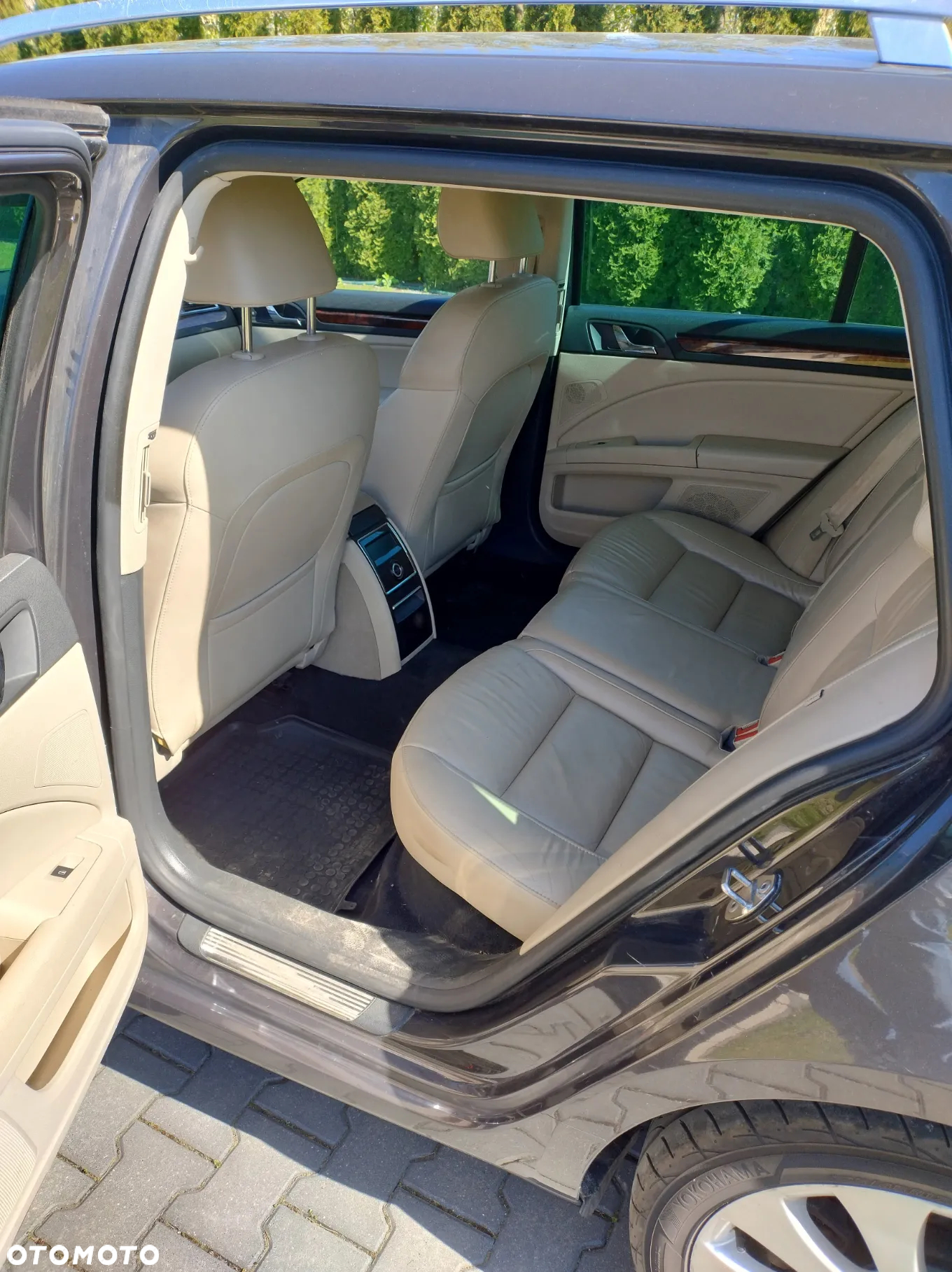 Skoda Superb Combi 2.0 TDI DSG Elegance - 12