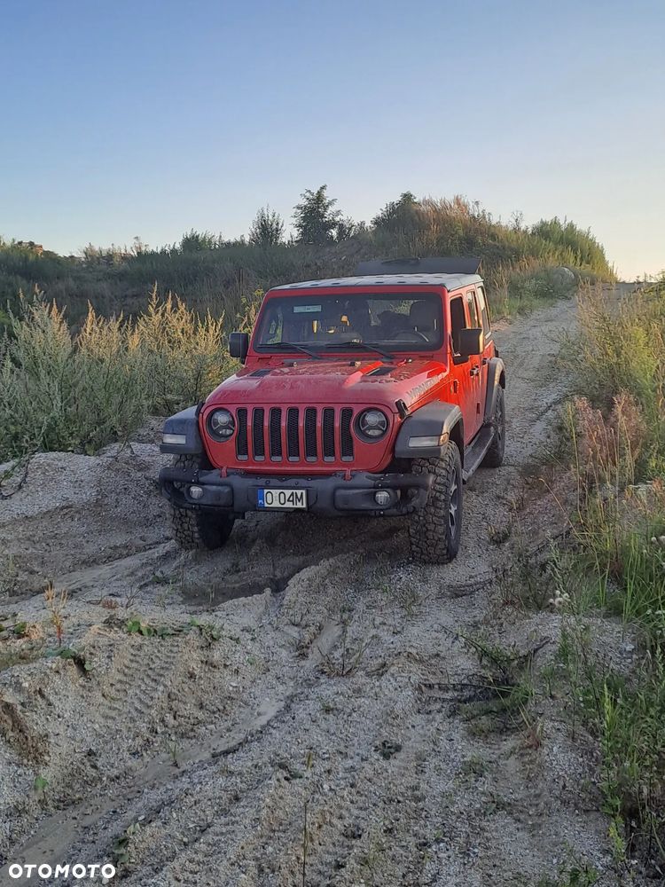Jeep Wrangler - 2