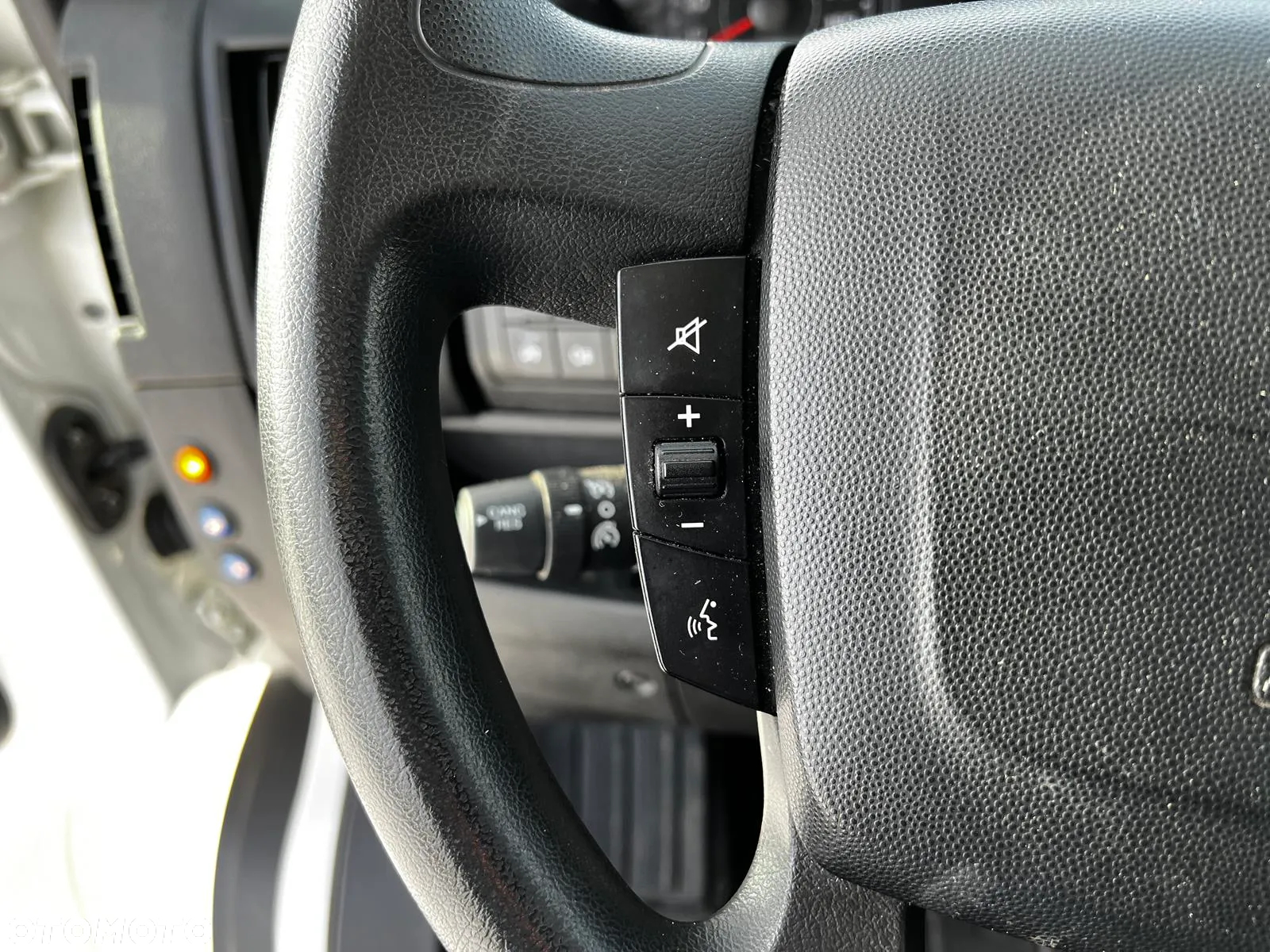Peugeot Boxer 435 2.2 BlueHDi 121kW/165KM  L3H2  AutoSerwis - wciągarka - 13