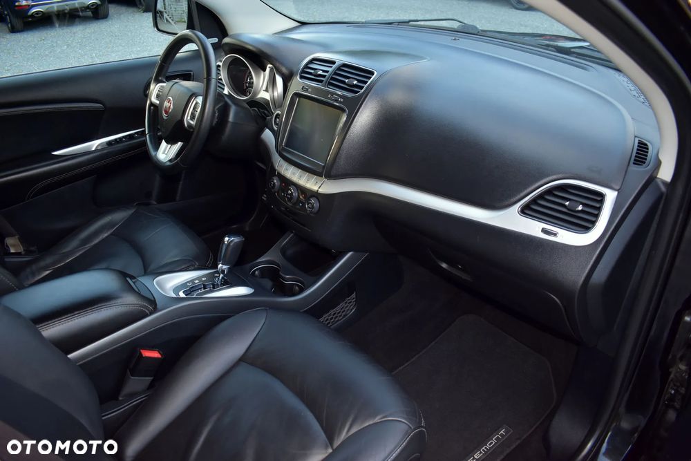 Fiat Freemont 2.0 Multijet 16V DPF Automatik Allrad Black Code - 33