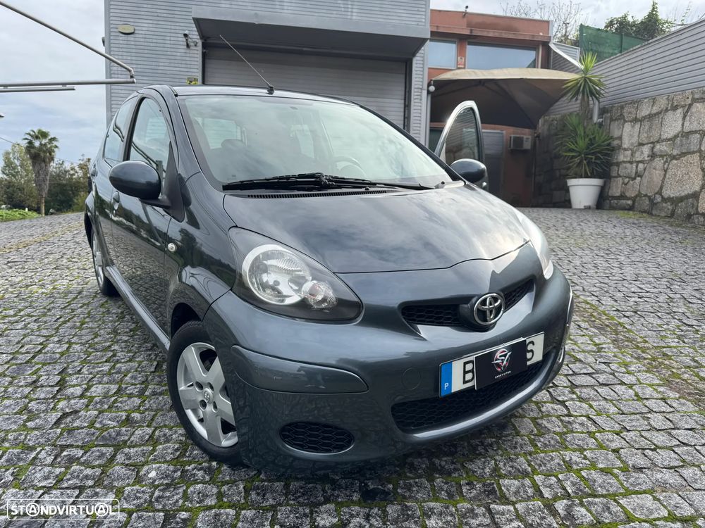 Toyota Aygo 1.0 + AC - 1