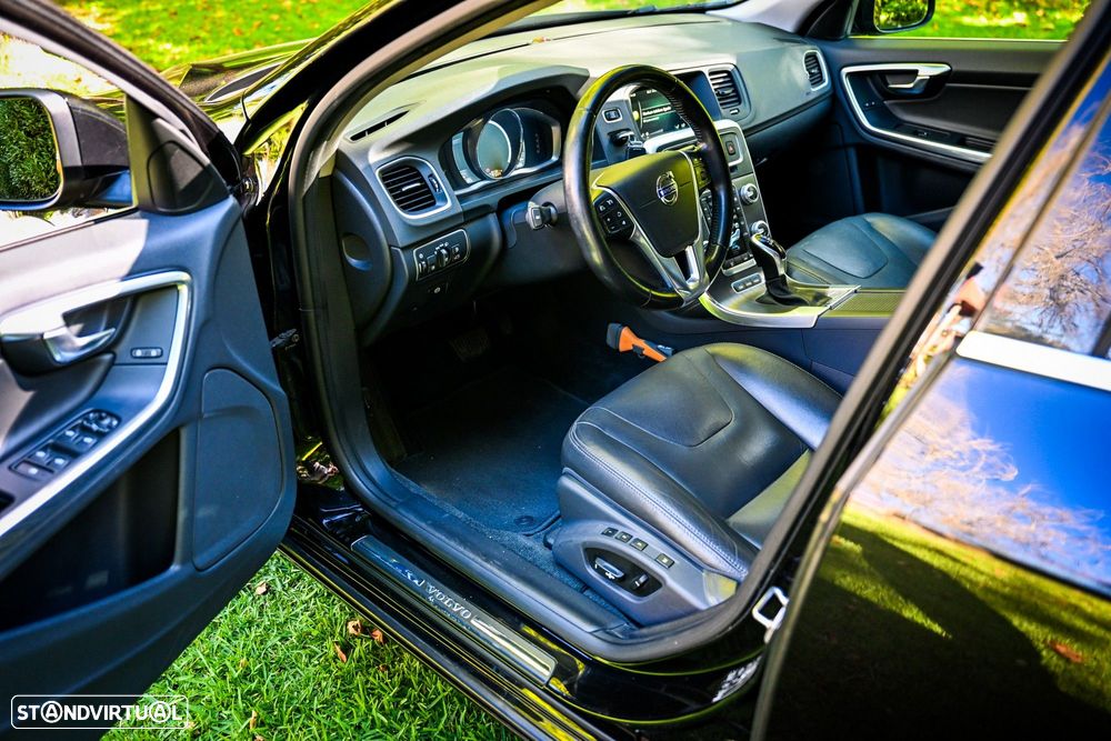 Volvo V60 - 24