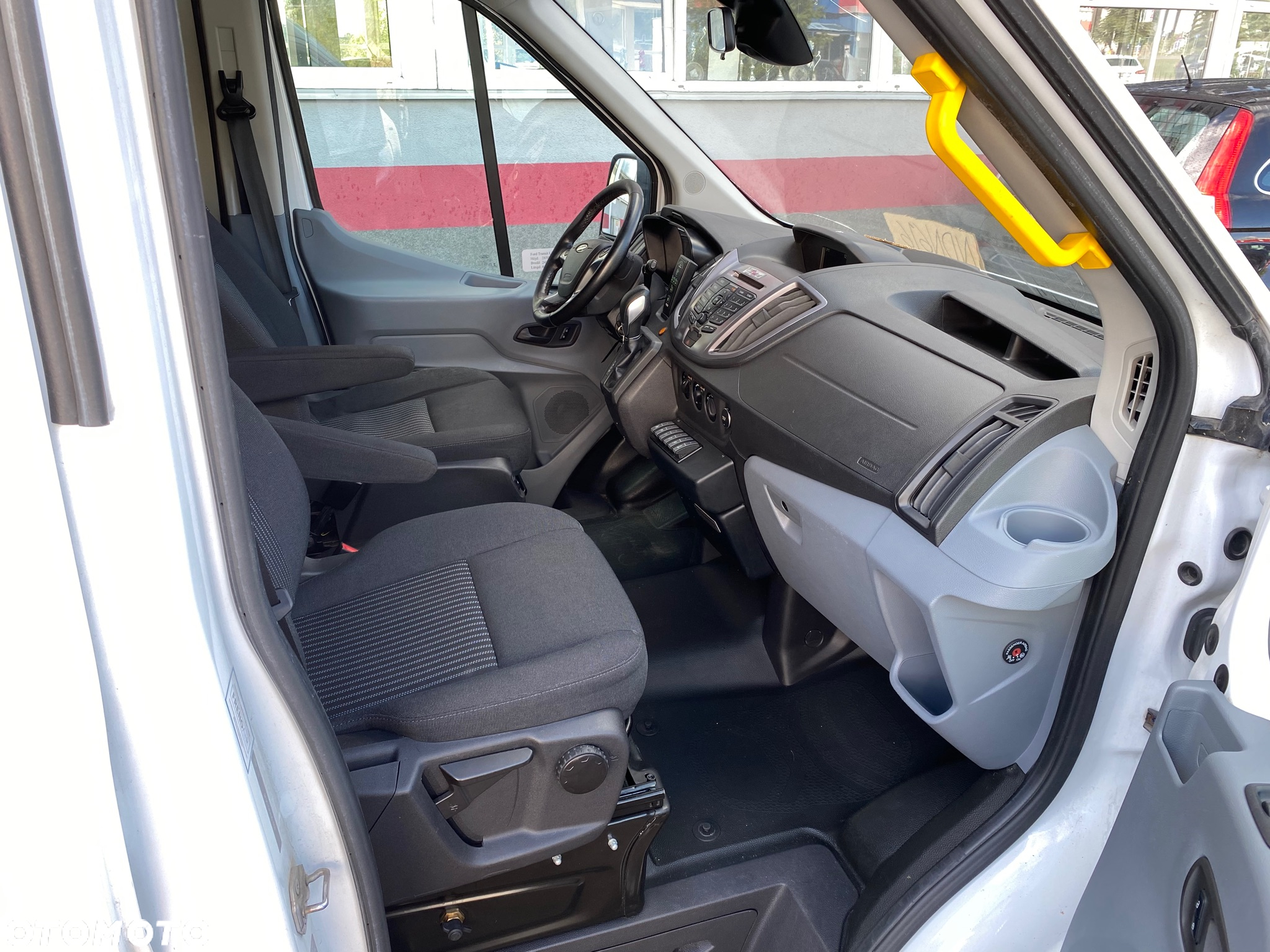 Ford Transit - 6