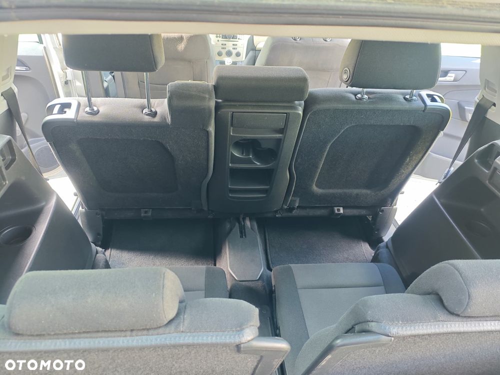 Opel Zafira 1.8 Essentia - 20