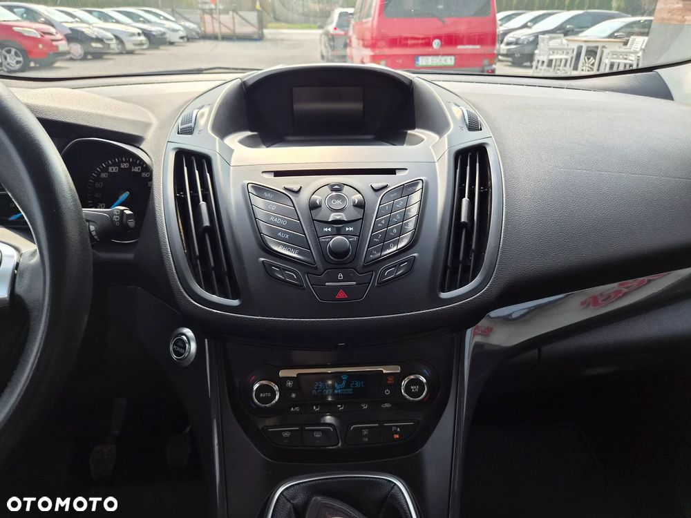 Ford Kuga - 26