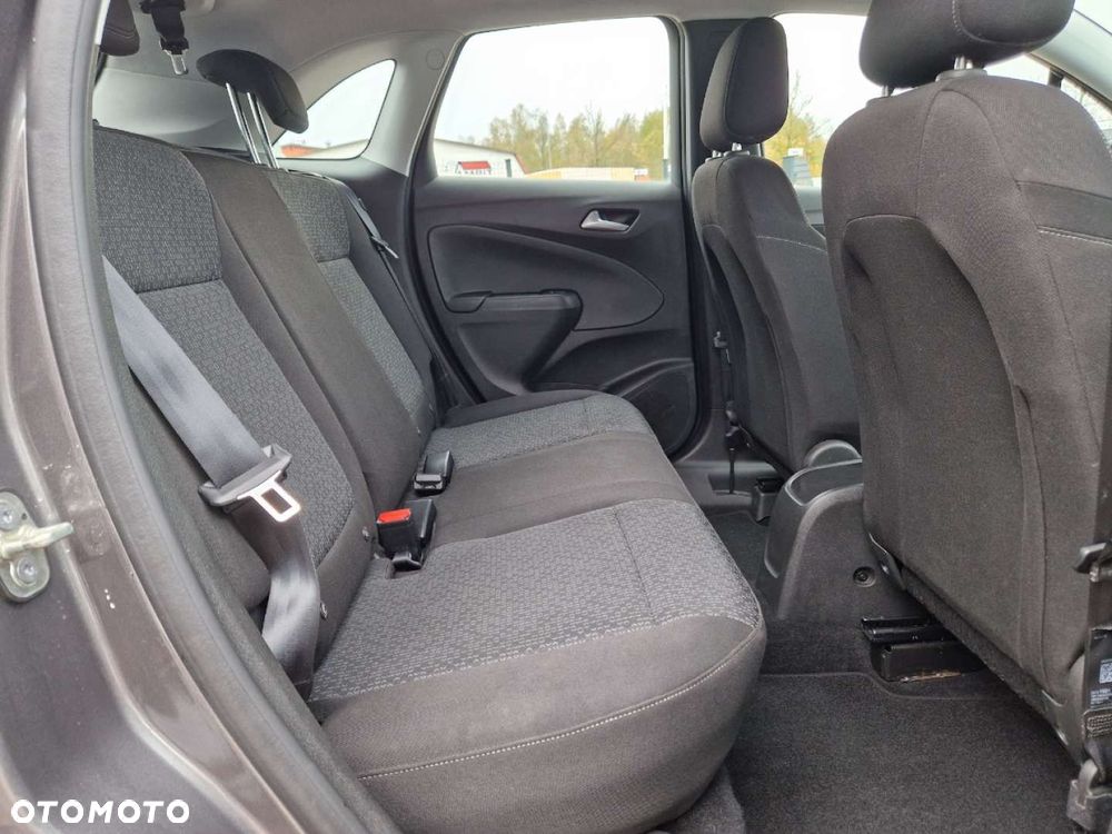 Opel Crossland X - 18