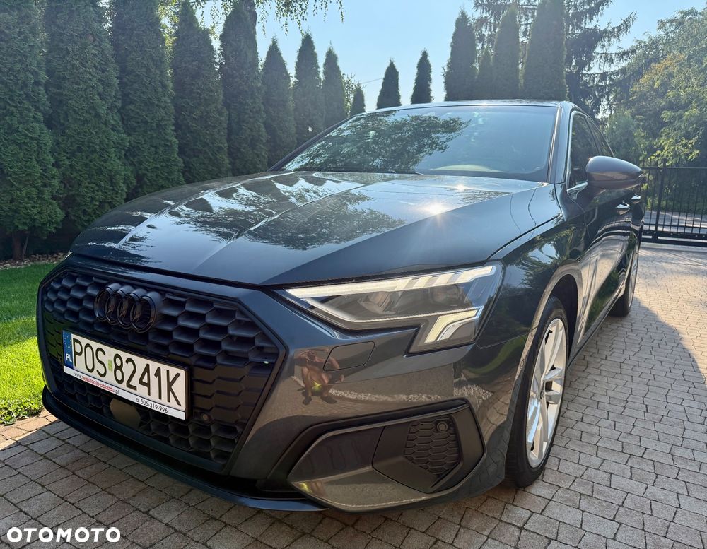Audi A3 Sportback 30 TFSI S tronic design - 2