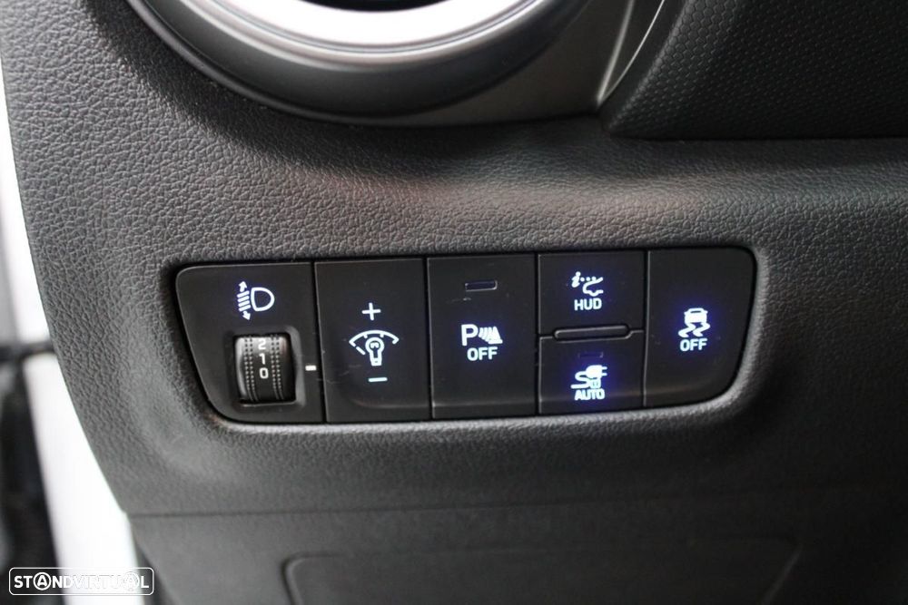 Hyundai Kauai 39 kWh Premium - 15