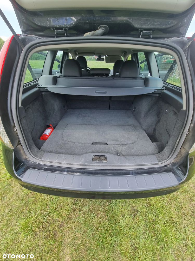 Volvo V50 2.0D - 8