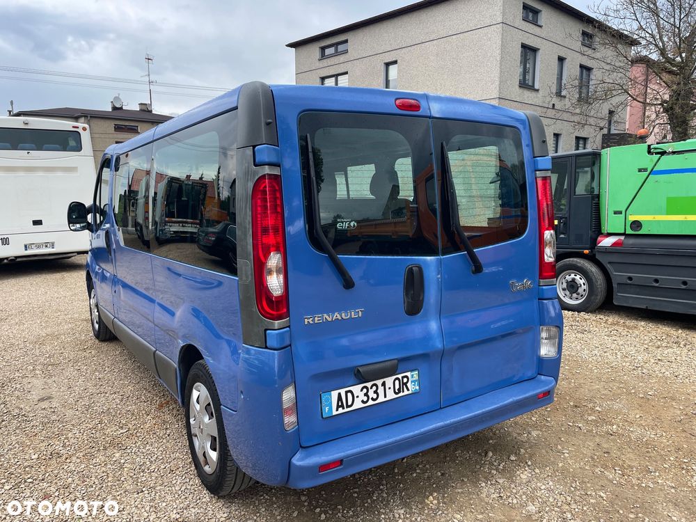 Renault Trafic - 11