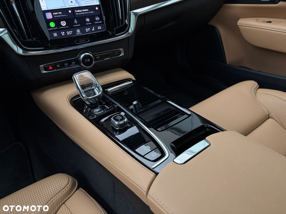 Volvo V90 - 19