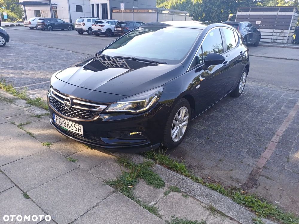 Opel Astra 1.6 D (CDTI) Edition - 1