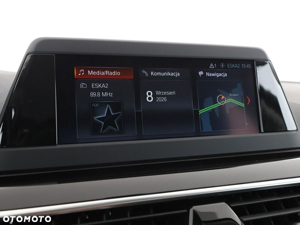 BMW Seria 5 520d Sport Line - 24