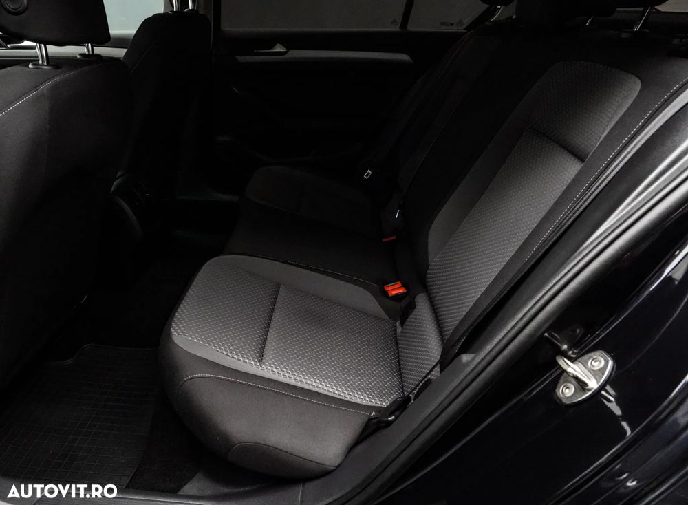 Volkswagen Passat 1.5 TSI ACT DSG Comfortline - 15