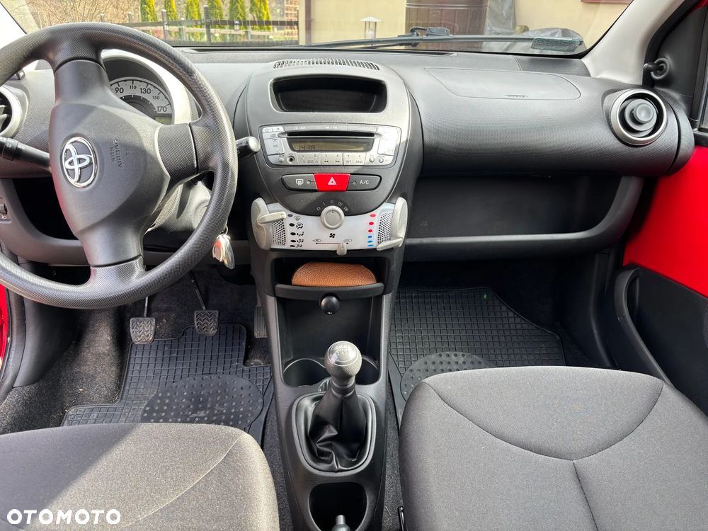 Toyota Aygo - 5