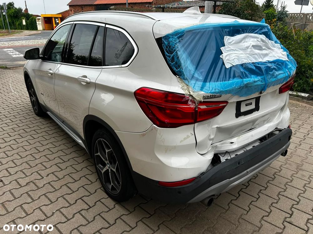 BMW X1 xDrive25i xLine - 7