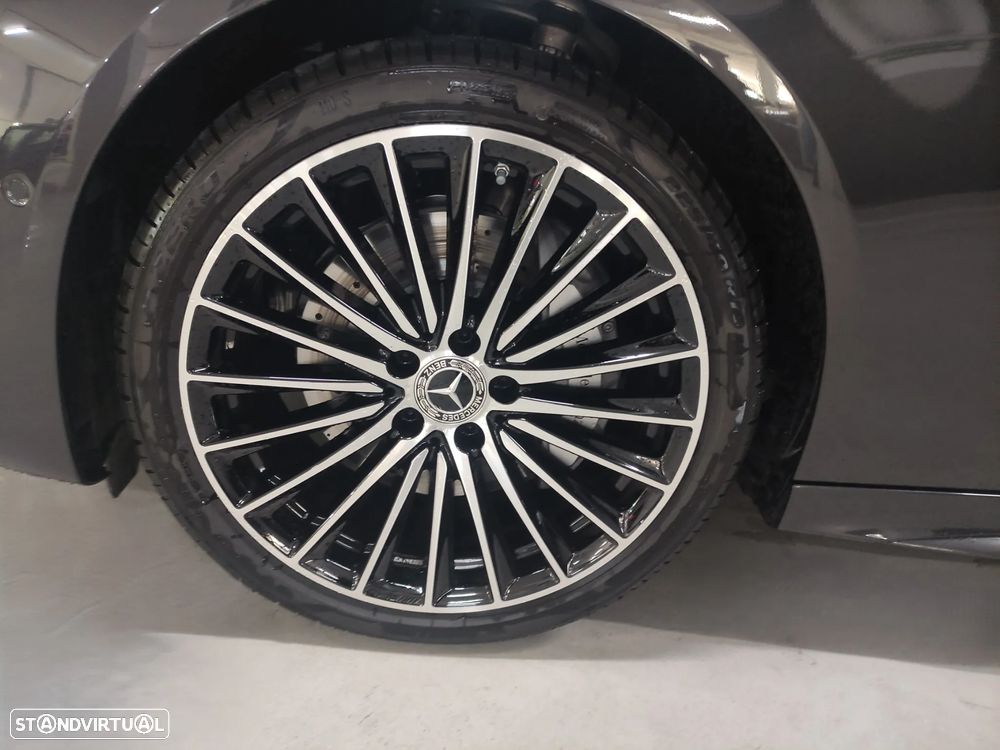 Mercedes-Benz C 300 d AMG Line - 4