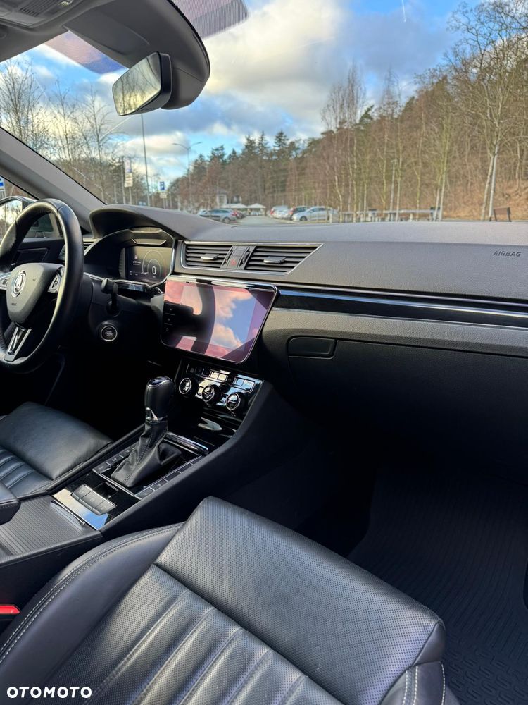 Skoda Superb 2.0 TDI L&K DSG - 15