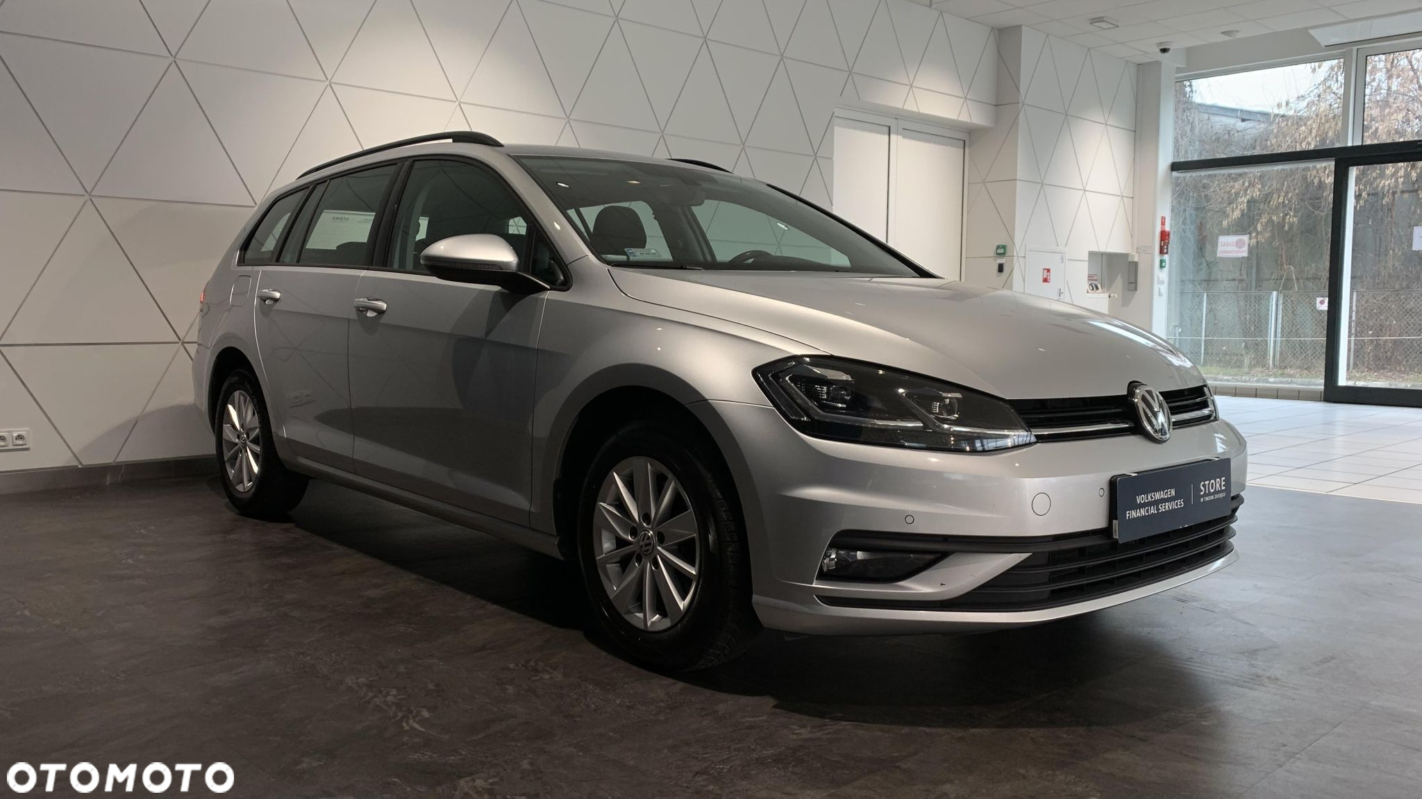 Volkswagen Golf VII 1.6 TDI BMT Trendline - 7