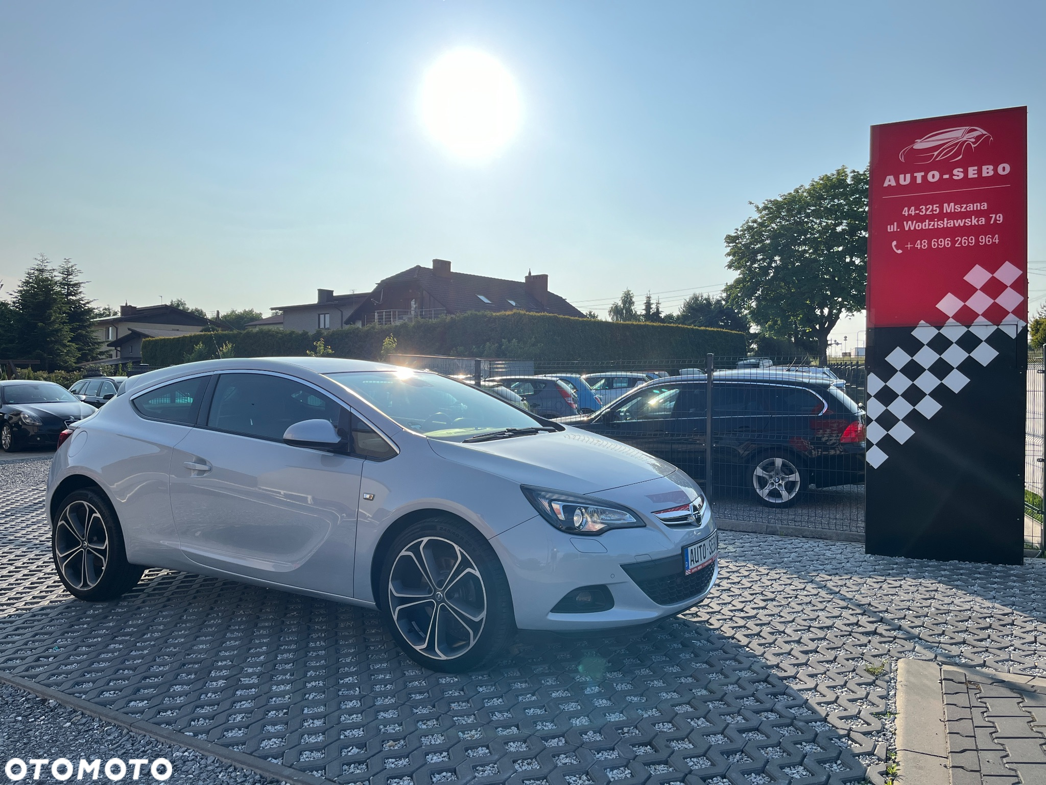 Opel Astra GTC 1.4 Turbo - 14