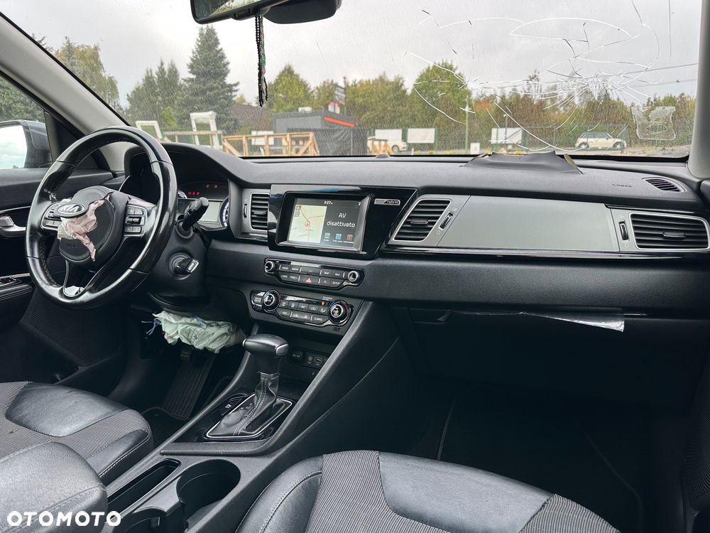 Kia Niro - 26