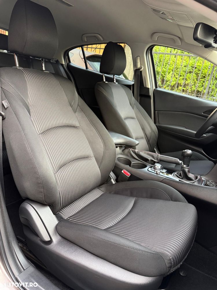 Mazda 3 SKYACTIV-G 120 Sports-Line - 35