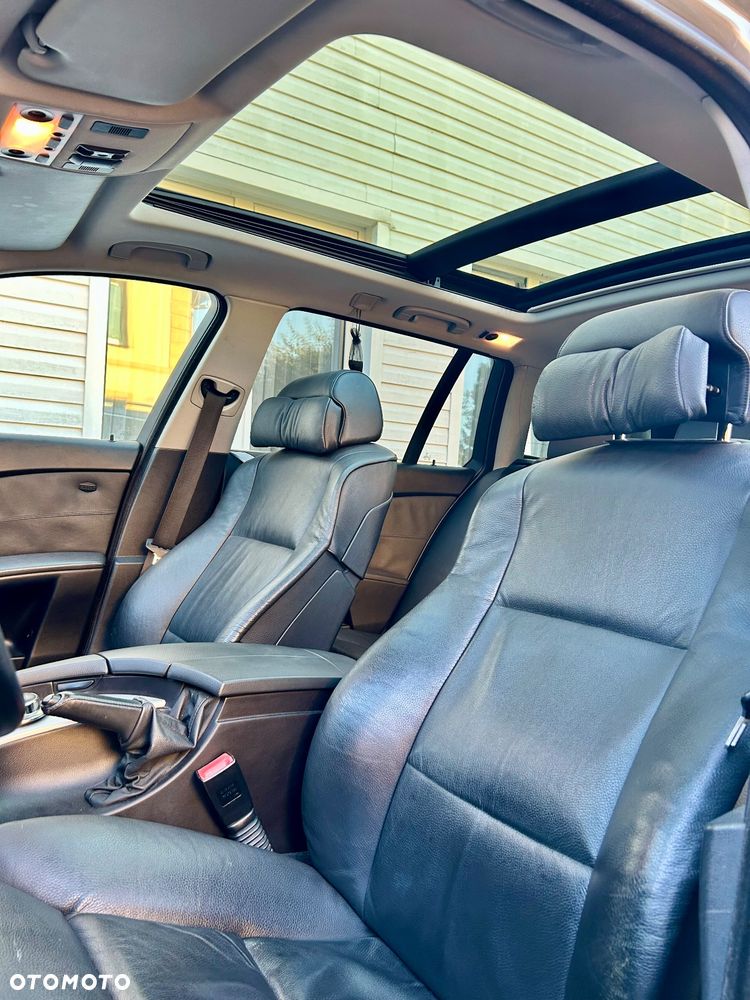 BMW Seria 5 530xd Touring - 7