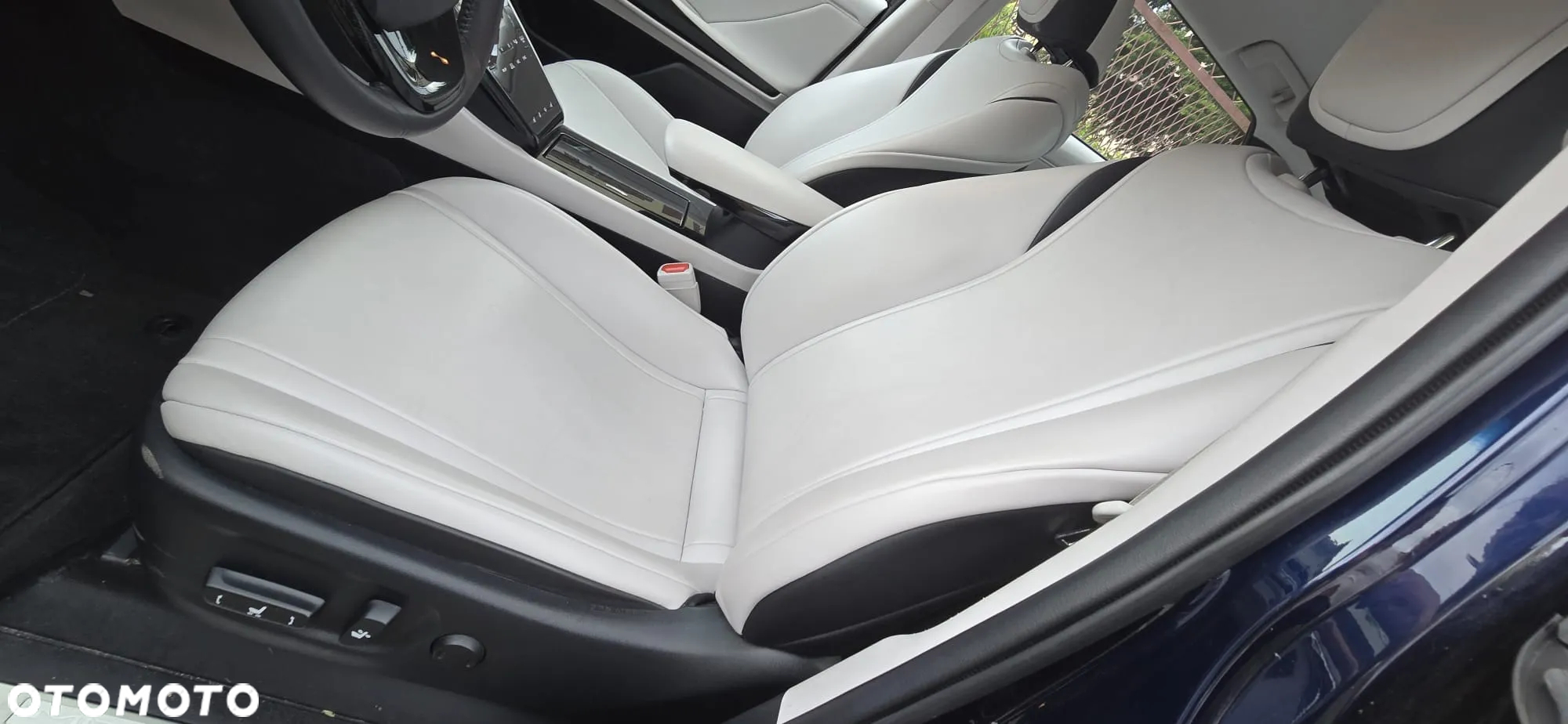 Toyota Mirai Standard - 29