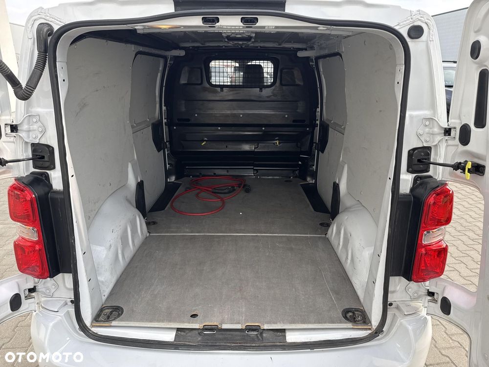 Toyota PROACE - 11