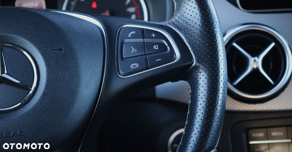 Mercedes-Benz Klasa B - 24