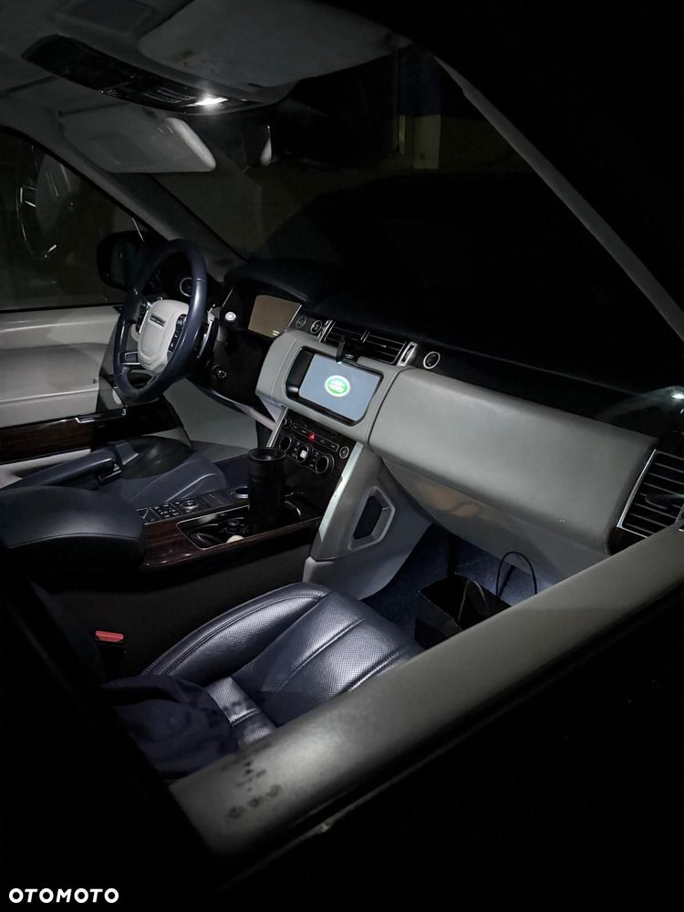 Land Rover Range Rover 4.4SD V8 AB Black - 26