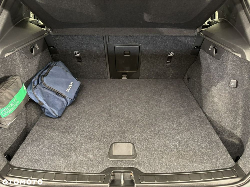 Volvo XC 40 - 14