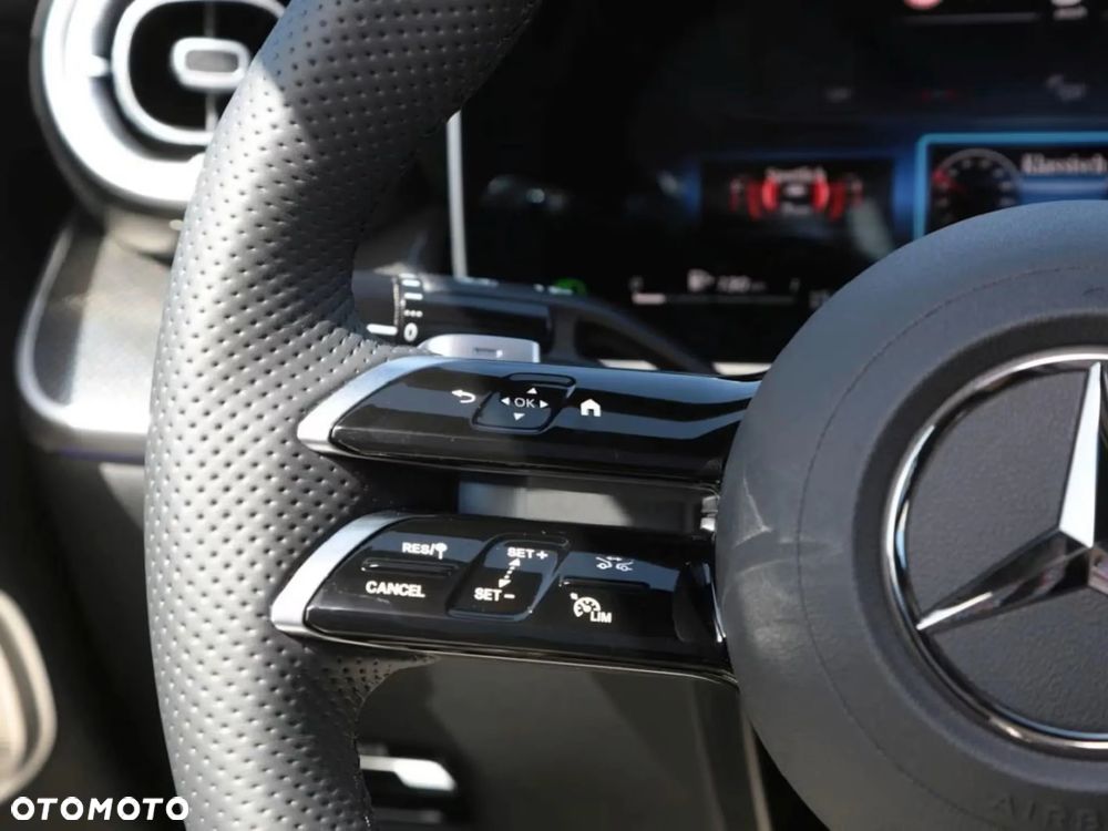 Mercedes-Benz GLC 220 d mHEV 4-Matic AMG Line - 17