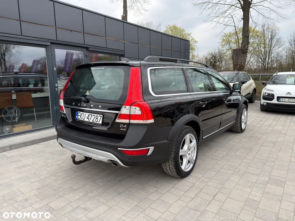 Volvo XC 70 ver-d4-drive--e-dynamic-momentum - 6
