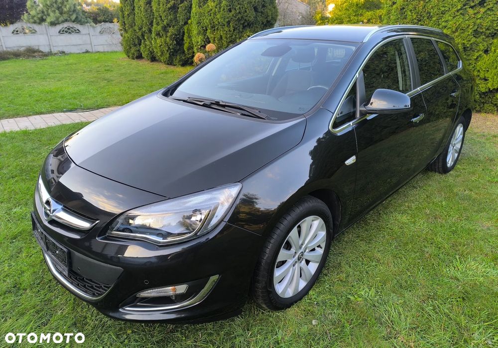 Opel Astra 1.4 Turbo Cosmo - 1
