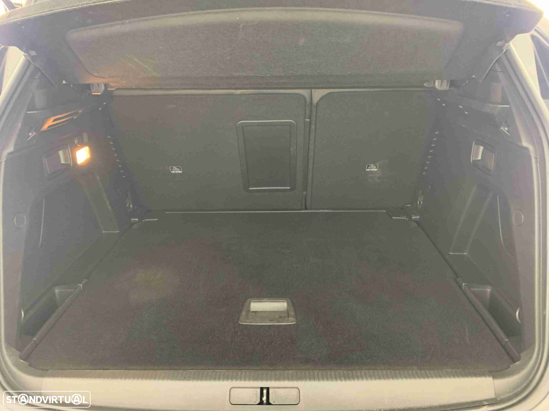 Peugeot 3008 1.5 BlueHDi Allure Pack EAT8 - 14