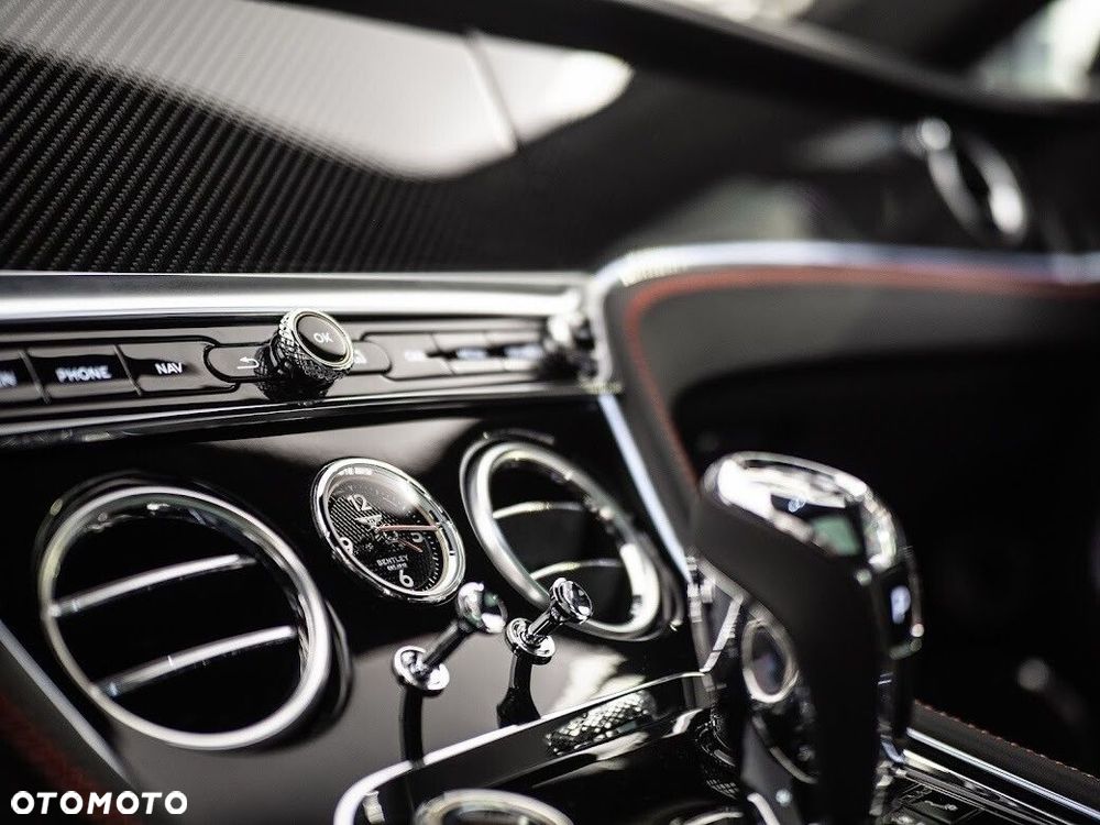 Bentley Continental GT - 18