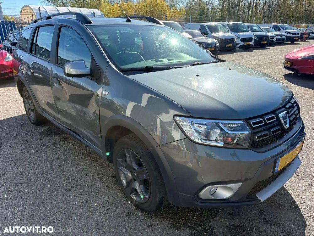 Dacia Logan TCe 90 (S&S) Stepway - 5