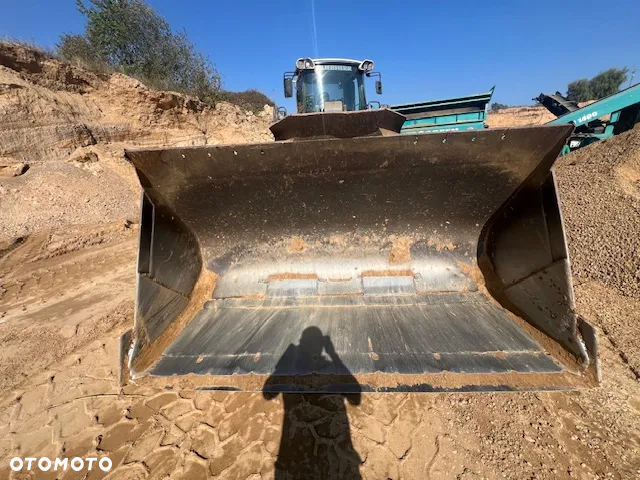 Liebherr L580 - 7